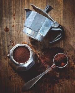 la cafetera parlante el bosque de los reflejos
